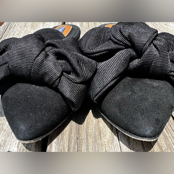 Margaux The Bow Mule, black suede & ribbon, size 38 but fits a 6.5 maybe a 7. - Picture 2 of 7
